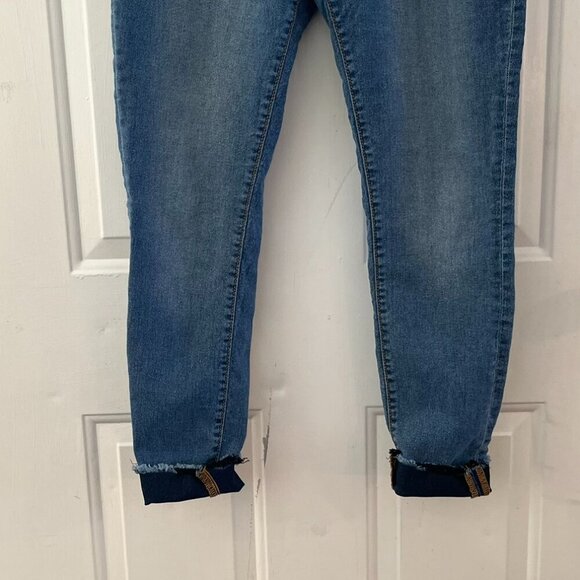 True Religion Woman's Jennie Curvy Mid-Rise Super Skinny JEans Sz 31 - Picture 2 of 13